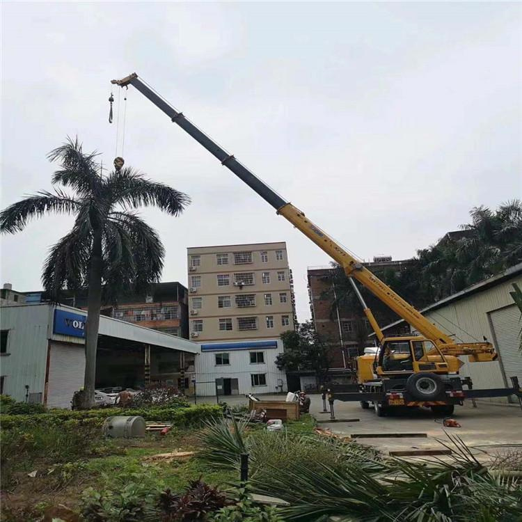 册亨12吨吊车出租一天的收费标准是什么