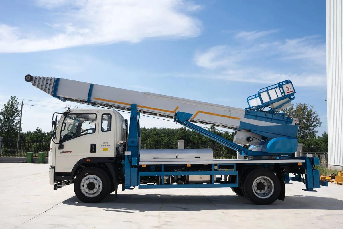 册亨云梯上料车租赁费用