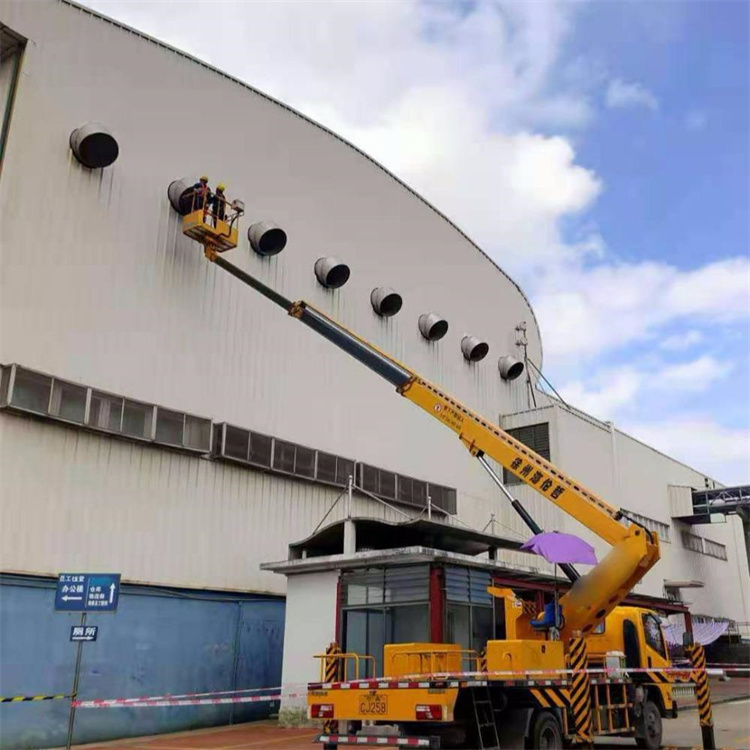 册亨高空作业车出租服务：专业广告牌安装解决方案